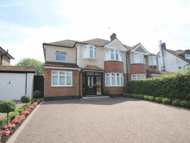 5 bedroom house to rent