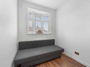5 bedroom house to rent
