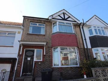 5 bedroom house to rent