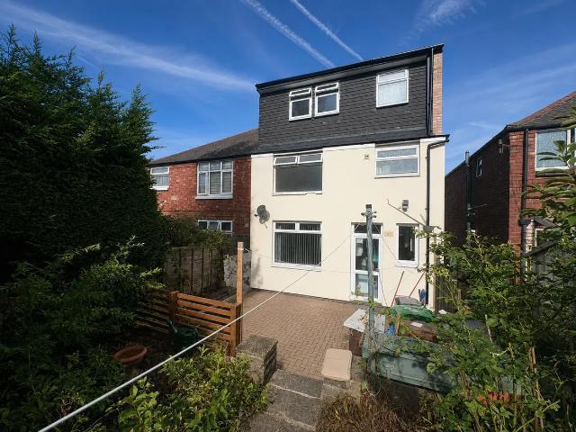 5 bedroom house to rent