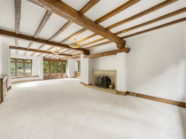 5 bedroom house to rent