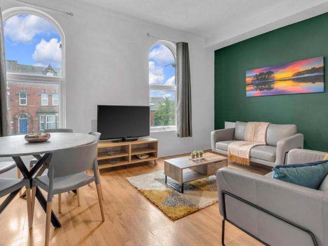 5 bedroom house to rent