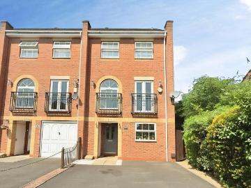 5 bedroom house to rent