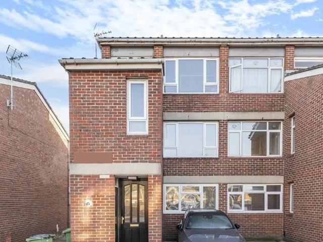 5 bedroom house to rent