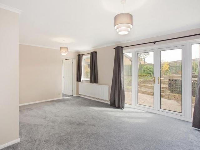 5 bedroom house to rent