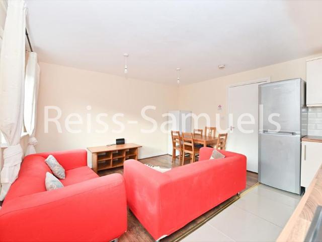 5 bedroom house to rent