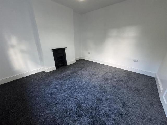 5 bedroom house to rent