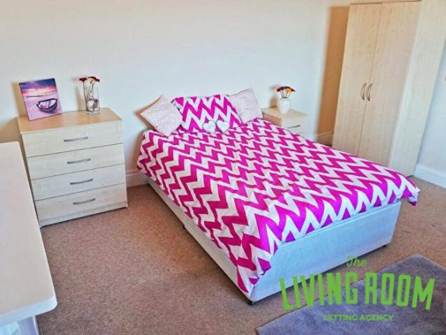 5 Bedroom House To Rent In Terrace Road, Mount Pleasant, Swansea, SA1