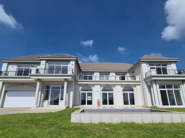 5 Bedroom House To Rent in Waterkloof Heights