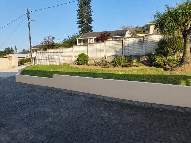5 Bedroom House To Rent in Amalinda