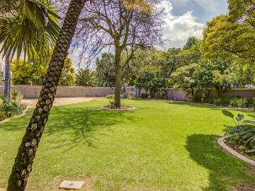 5 Bedroom House To Rent in Beyers Park