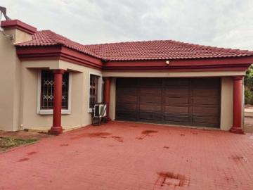 5 Bedroom House to rent in Clarina