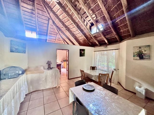 5 Bedroom House To Rent in Elandsfontein AH