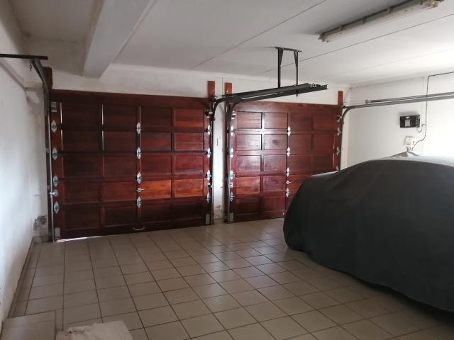 5 Bedroom House To Rent in Flora Park
