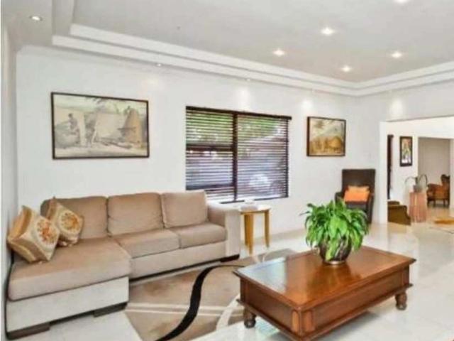 5 Bedroom House to Rent in Gallo Manor
