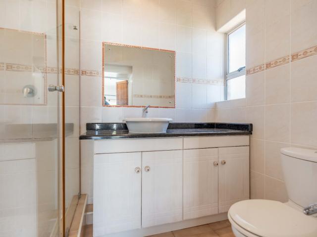 5 Bedroom House To Rent in Herrwood Park