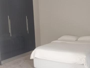 5 Bedroom House To Rent in Hyde Park