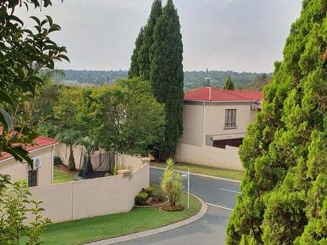 5 Bedroom House to Rent in Kyalami Ah