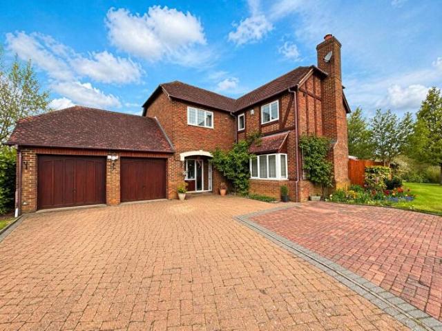 5 Bedroom House To Rent In Lynmouth Cresent, MK4