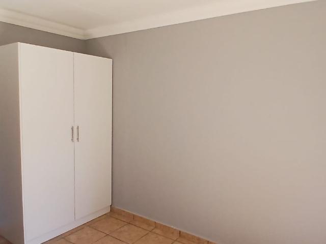 5 Bedroom House To Rent in Onverwacht