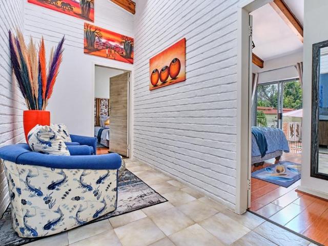 5 Bedroom House To Rent in Rivonia