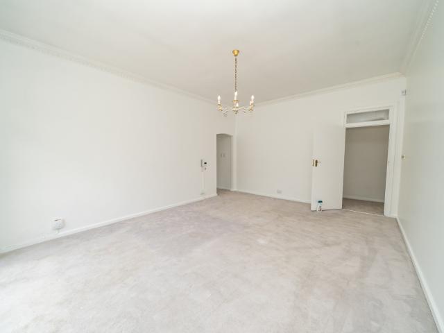 5 Bedroom House To Rent in Senderwood