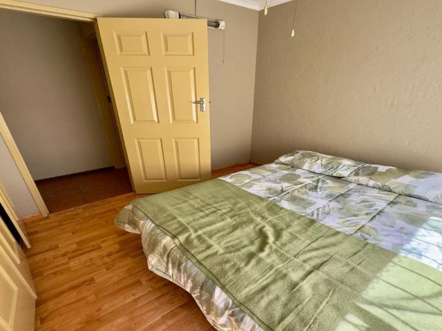 5 Bedroom house to rent in Sundowner, Randburg