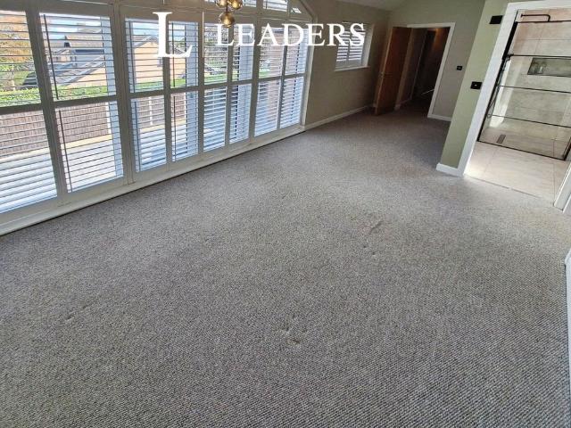5 bedroom house to rent Sunnyridge Avenue, Marford, Wrexham, LL12