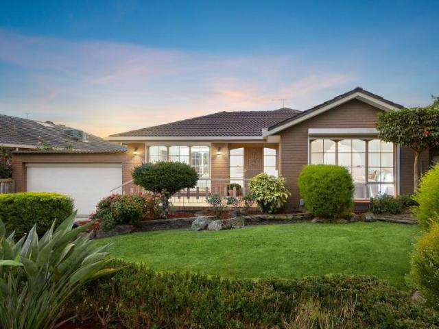 5 Bedroom House Templestowe VIC 105819699