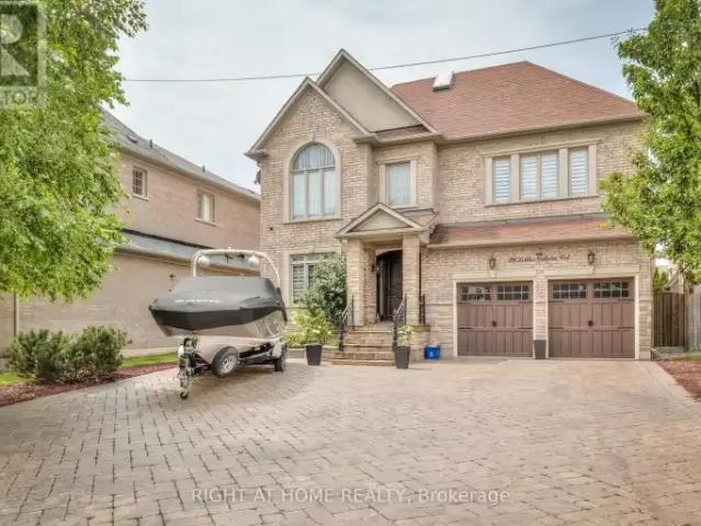 5 Bedroom House Vaughan ON LS105186121