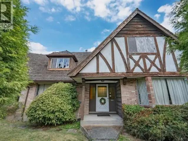5 Bedroom House Vancouver BC 105378498
