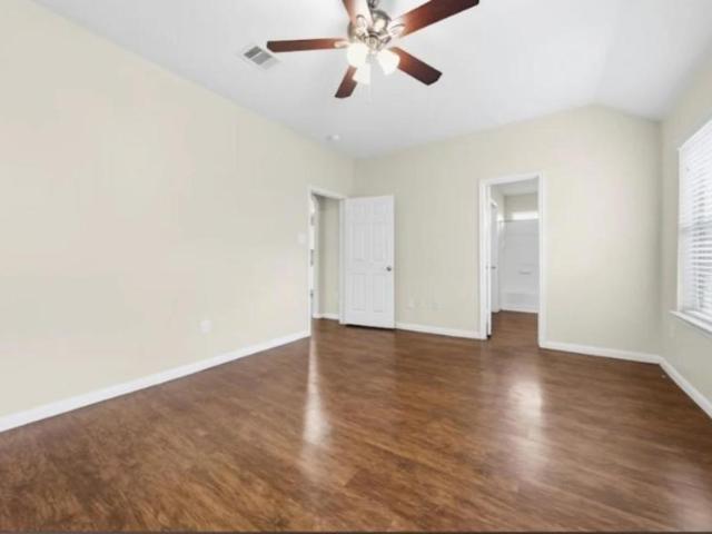 5 bedroom, Houston TX 77053 106115296