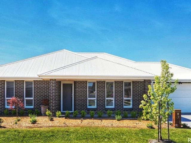 5 Bedroom Home