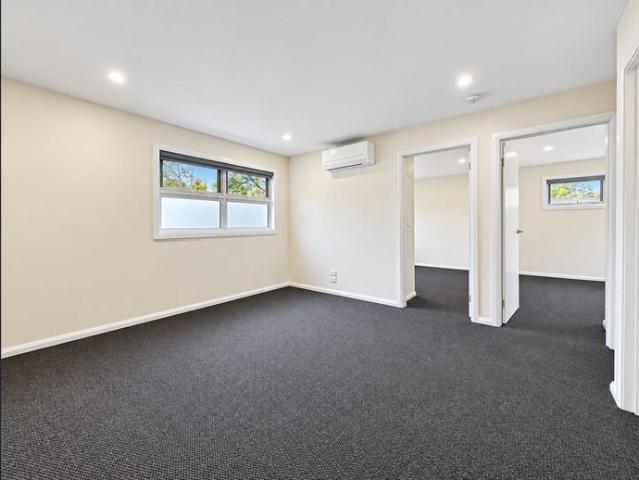 5 Bedroom Home
