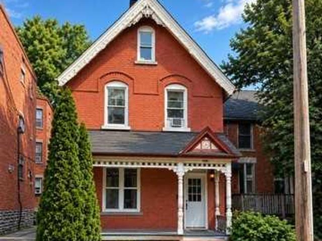 5 Bedroom Home for Rent at 417 Lisgar St, Ottawa, ON K1R 5G9 Centretown