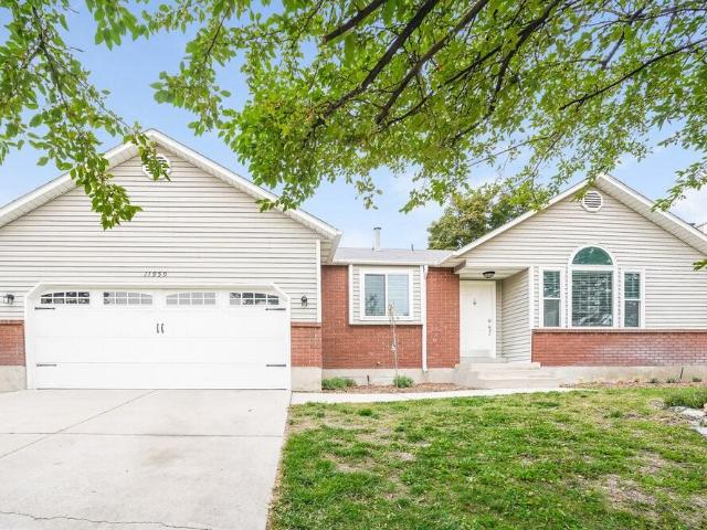 5 Bedroom Home for Rent at 11959 S Aspen Ridge Rd, Sandy, UT 84094