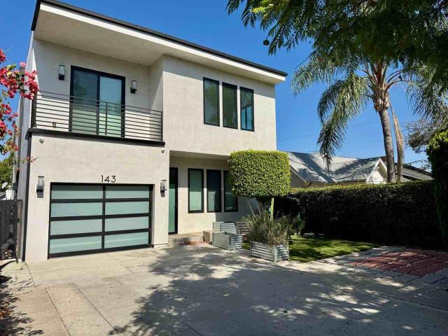 5 Bedroom Home for Rent at 143 N Ardmore Ave, Los Angeles, CA 90004 Wilshire Center Koreatown