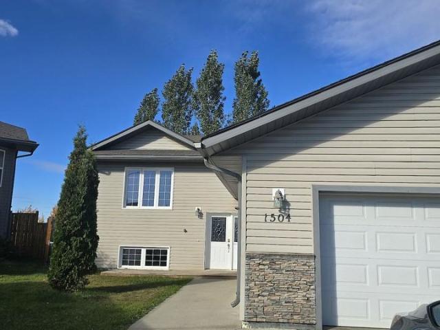 5 Bedroom Home for Rent at 1504 13a Ave, Cold Lake, AB T9M 2E1