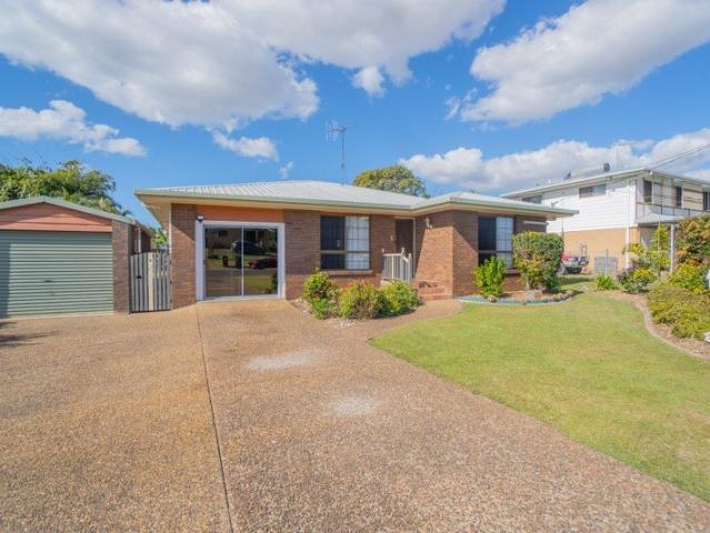 5 Bedroom Home in Avoca