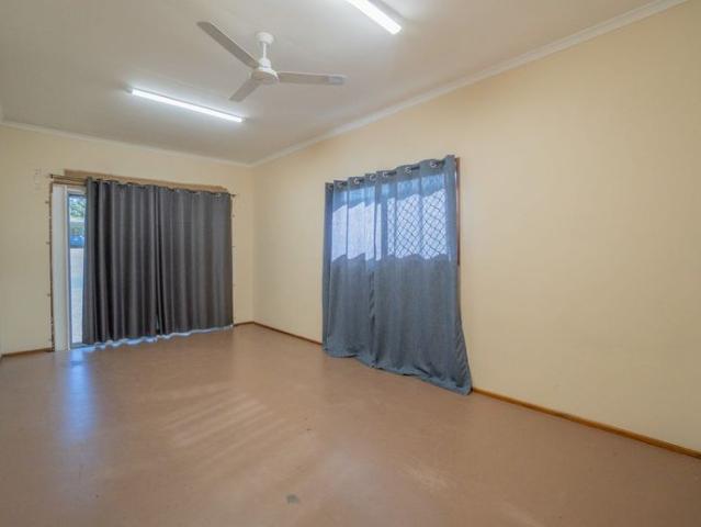 5 Bedroom Home in Avoca