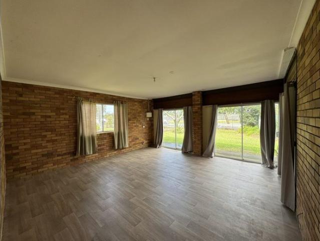 5 BEDROOM HOME IN NINGI