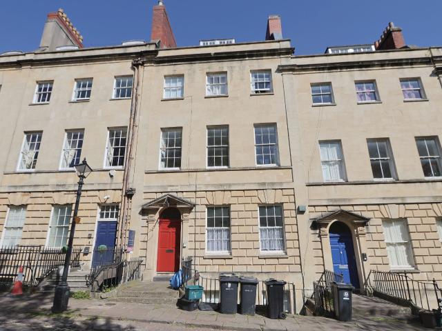 5 Bedroom Home – Student Let