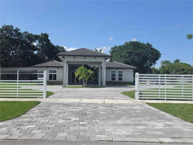 5 bedroom, Homestead FL 33031 103410581