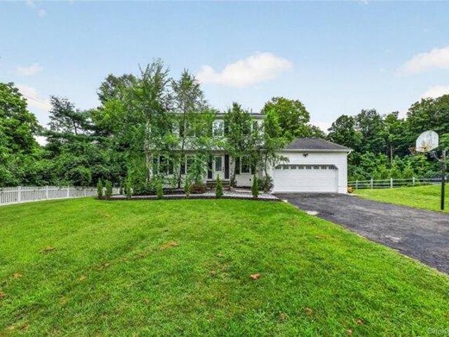 5 bedroom, Hopewell Junction NY 12533 105288322