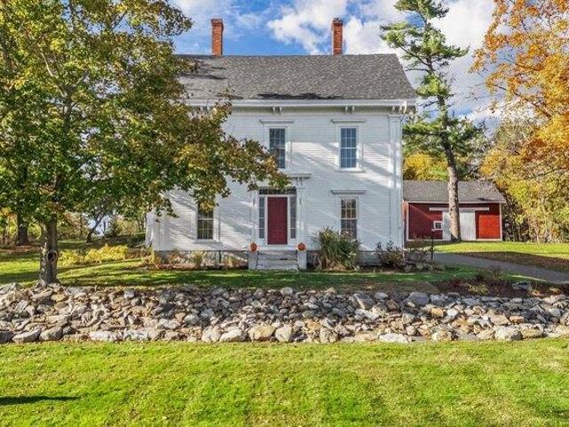 5 bedroom, Hampden ME 04444 104851000
