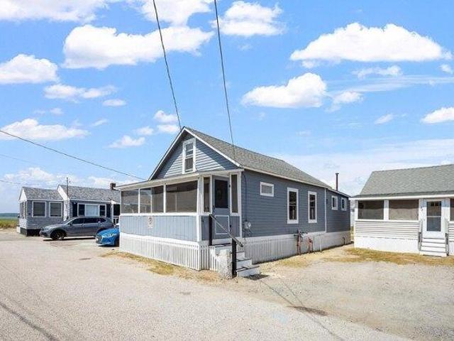 5 bedroom, Hampton NH 03842 105418540