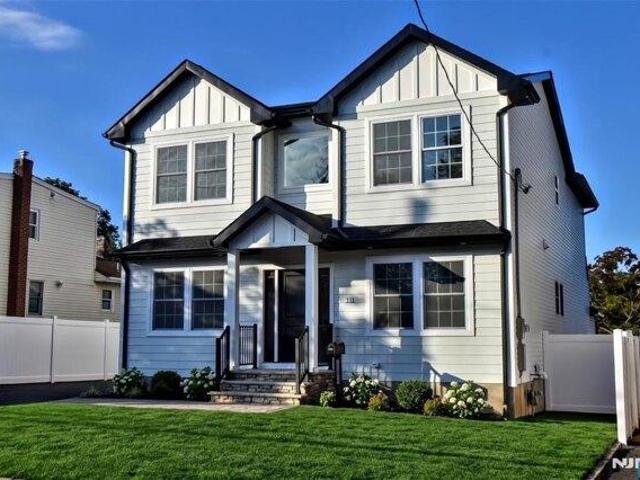 5 bedroom, Hasbrouck Heights NJ 07604 105724814