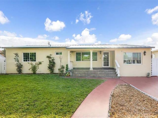 5 bedroom, Hialeah FL 33012 104322108