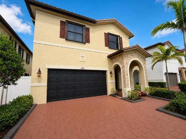 5 bedroom, Hialeah FL 33018 106215285