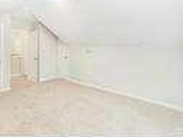 5 bedroom in Charlotte NC 28216